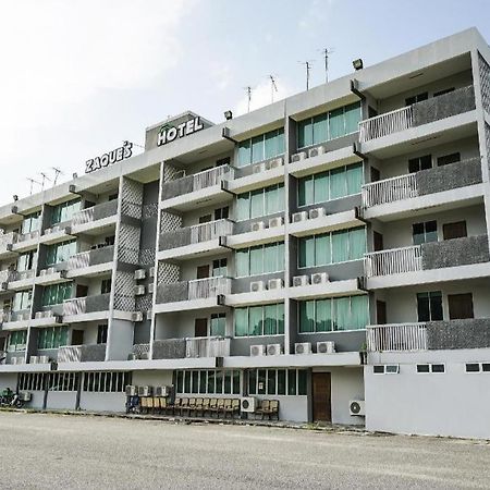 Capital O 90490 Zaques Hotel สุไหงเปอตานี ภายนอก รูปภาพ