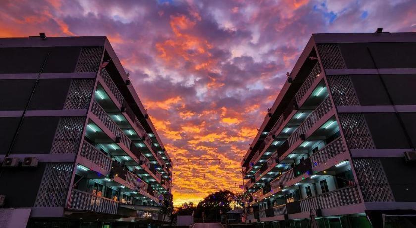 Capital O 90490 Zaques Hotel สุไหงเปอตานี ภายนอก รูปภาพ